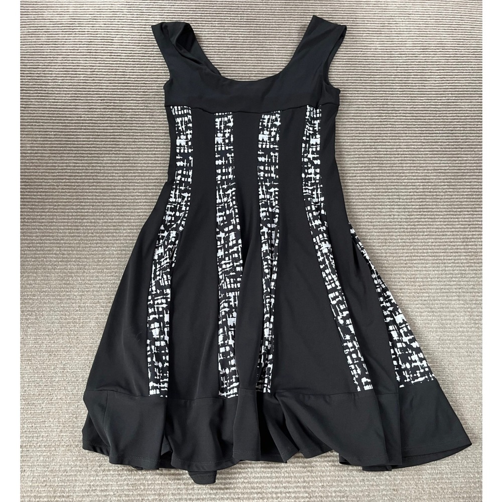 Connected Apparel Womens Size 6 Black White Geometric Fit and Flare Dress - Picture 3 of 7